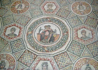 ピアッツァ・アルメリーナ カサーレ荘の床モザイク