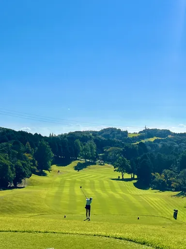 フェアウェイが4コース中一番広い、人気の海コース＆山コース