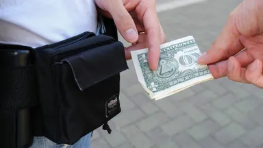 “現金のみ”にも瞬時に対応