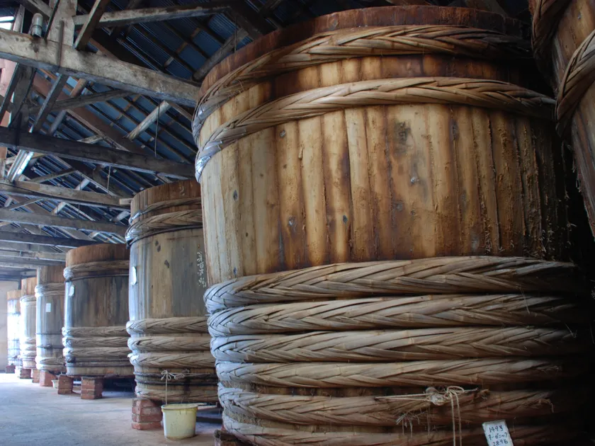 杉桶で仕込む知多の「たまり醤油」