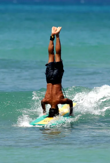 サーフィンをエンジョイ