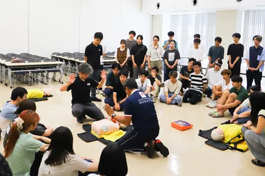 9月2日に実施した「防災・復興学入門B」実技講習の様子