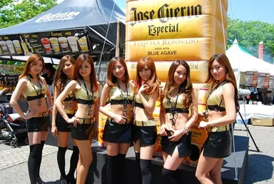 クエルボガールズたちもやってきます