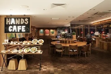 ハンズカフェ梅田店エントランス