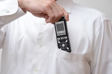 持ち歩きに便利な軽量サイズ