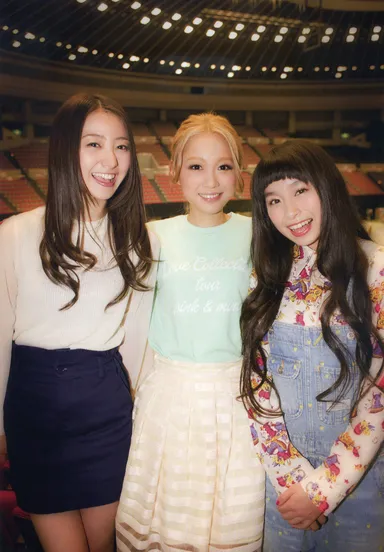 西野カナ× 高田里穂× トミタ栞