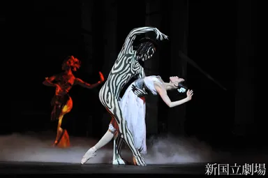 「パゴダの王子」2011年公演より