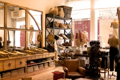 ショップ内観画像