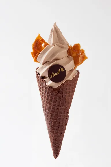 リンツ・ソフトクリーム ショコラ　コーンタイプ(ミルク)