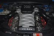 S6アバントレンタカー エンジン