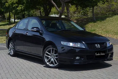 アコードユーロR レンタカー