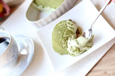 生青汁ティラミス