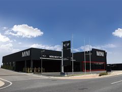 輸入車 Mini の認定中古車専門店 Mini Next 名古屋名東 5月10日 土 愛知 県長久手市にグランドオープン 株式会社ホワイトハウスのプレスリリース