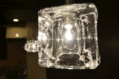 ガラスキューブ