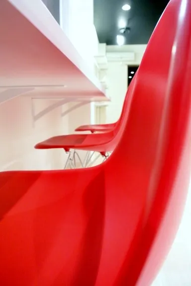 シェルサイドチェア