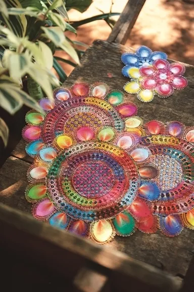 ニャンドゥティ テーブル雑貨