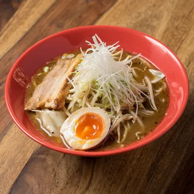 焦げ味噌ラーメン