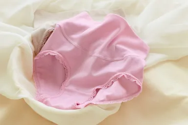 シルク混ショーツ