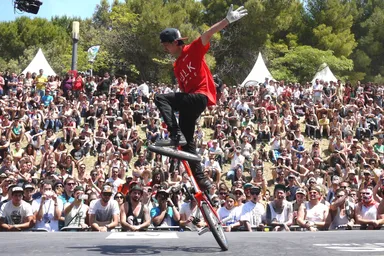 世界初の技“IKE SPIN”