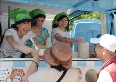 茨城県産メロン丸ごと1個100人にプレゼント