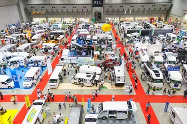 昨年の東京キャンピングカーショー会場