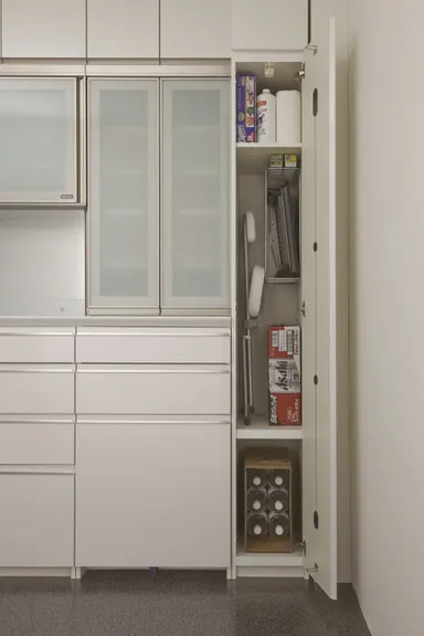 スリムストッカー