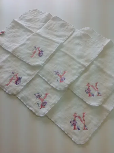 今治イニシャルハンカチ