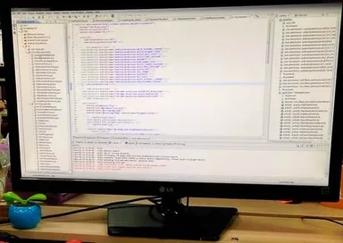 エミュレータによるデバッキングイメージ 1