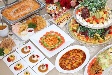 ランチバイキング