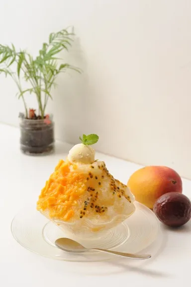 【トロピカルアイスマウンテン】沖縄産マンゴー＆パッションフルーツ