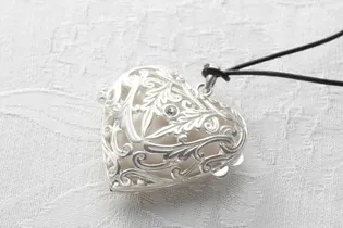 ボンヌ シャンス