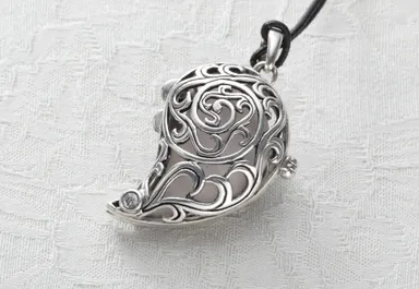 アムール エテルネル メタリック(ラインストーン付)