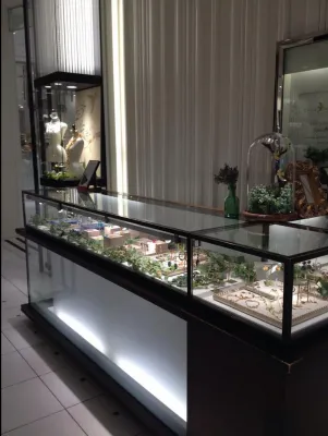 2014年4月伊勢丹新宿店の模様2