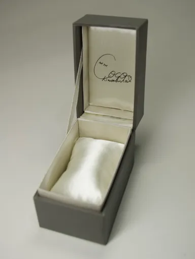 【サイン入り限定BOX】