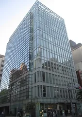 FORECAST新宿AVENUE(ビル画像正面)