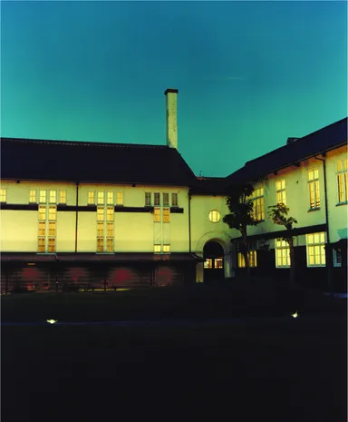 ハイド館ライトアップ