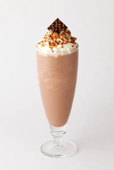 リンツ・ダークチョコレートジャンドゥーヤドリンク(アイス　グラス仕立て)