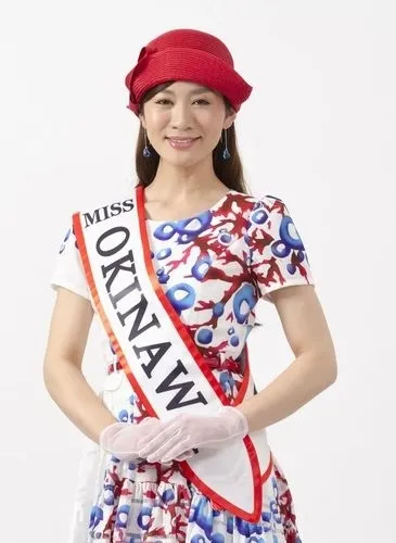 2014ミス沖縄コバルトブルー　上原　唯さん