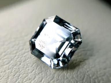 製作されたメモリアル・ダイヤモンド4