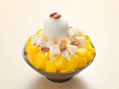 マンゴーチーズケーキ雪