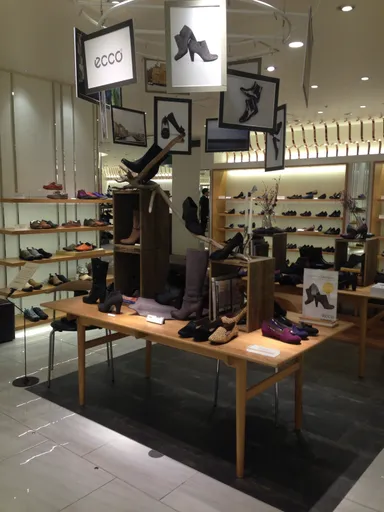 婦人靴フロア 特別展の様子