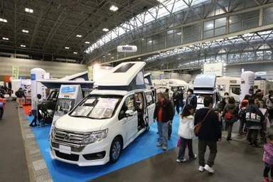 キャンピングカー (1)