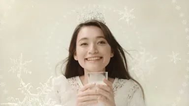『雪ミルク』CMカット２