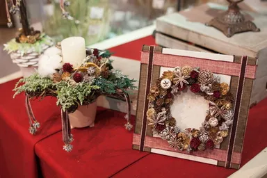 フラワーアレンジの例も豊富