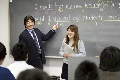 教員による研修中の風景