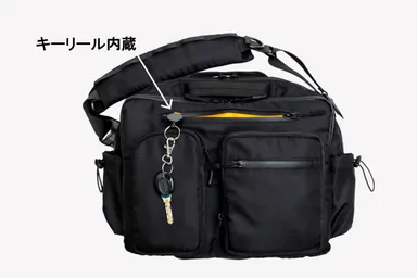 キーリール付ポケット