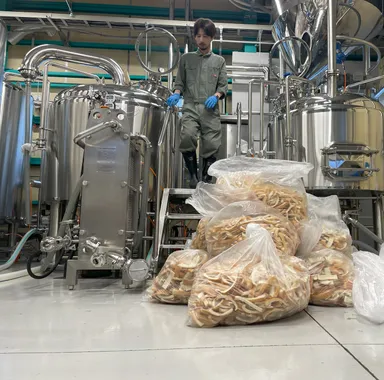 麦汁用に用意したパンのミミ