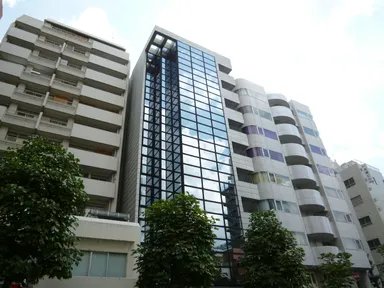 【写真】ビル外観