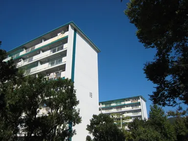 「箕面粟生団地」外観