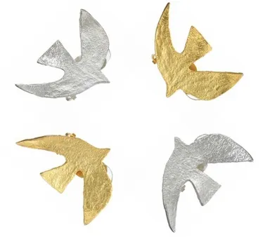 コロンブ ピースイヤリング シルバー・ゴールド